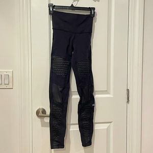 🖤 ALO YOGA HIGH WAISTED MOTO LEGGING 🖤